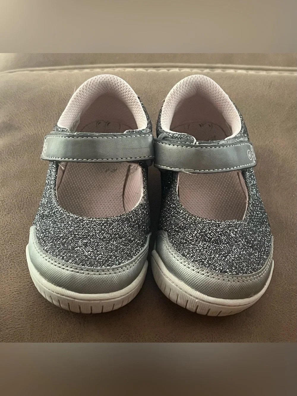 Stride Right Surprize. Girl. Size 9. Black. Glitter